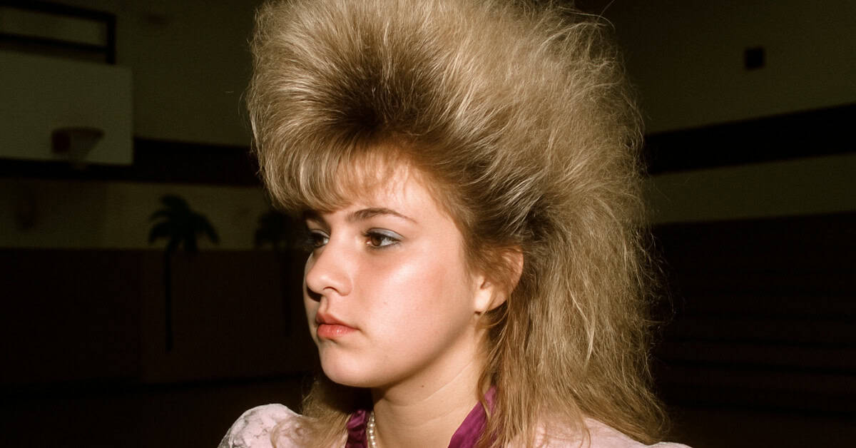 '80s Fashion Trends That Would Break the Internet Today 10 80s fashion 1