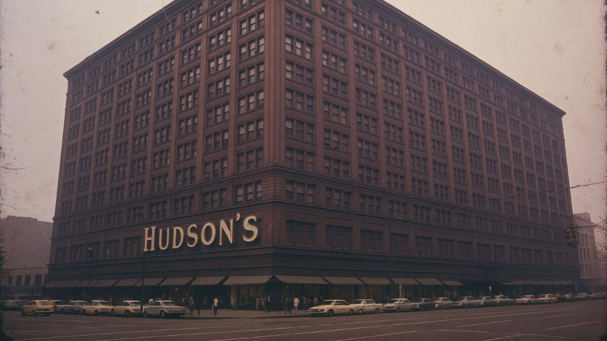 Classic Department Stores That Made Shopping an Event 5 Classic experience Department Stores 7