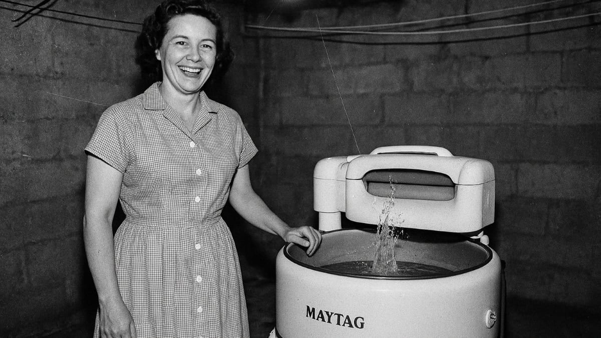 Household Gadgets Built to Last Before Planned Obsolescence 5 household gadgets lasted forever before 8