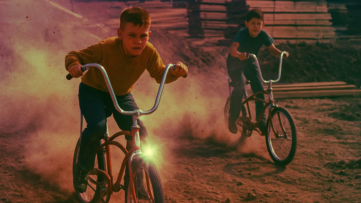 Bike Stunts Every Kid Pulled That Would Get a Parent Sued Today 13 kid did bike parent sued 1 1