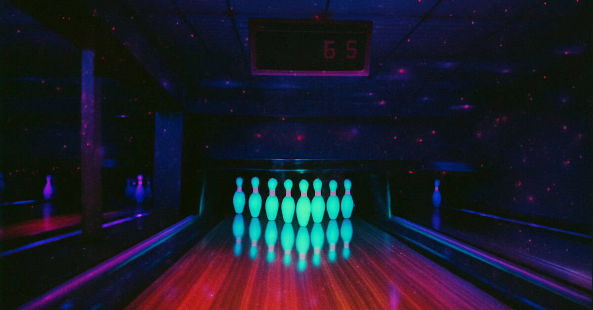 14 Things Every Kid Did at the Bowling Alley 15 kids bowling 11