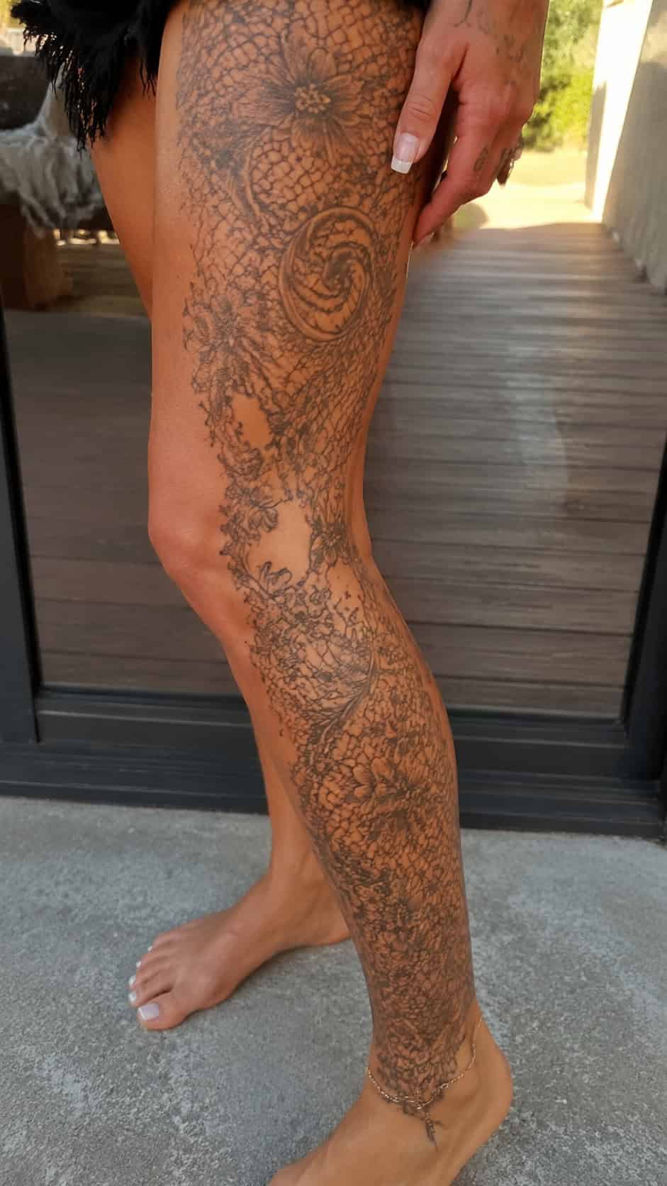 32 Gorgeous Female Leg Sleeve Tattoos 53 Ornamental Lace Sleeve