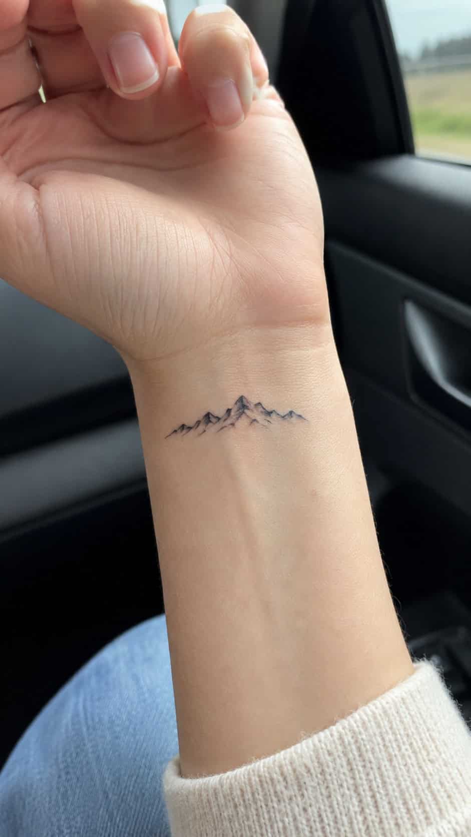 Minimalist Mountain Range
