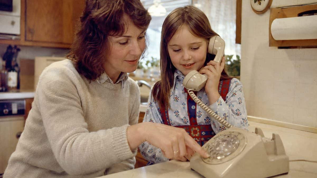 14 Things Every Kid Who Used a Rotary Phone Remembers 9 Vintage rotary phone and authentic directory