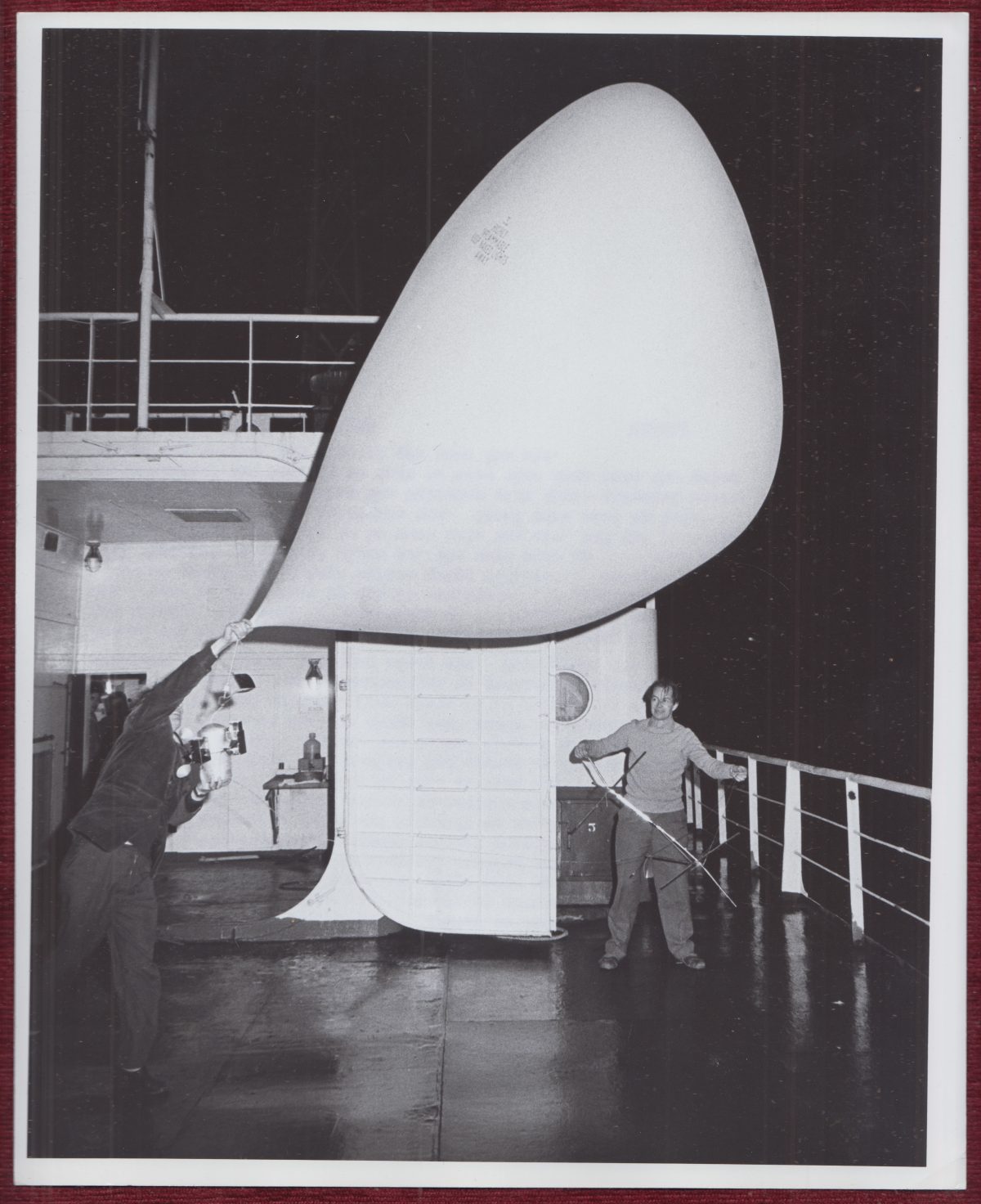 1962 Original Press Photo Arctic Circle SS Cirrus Weather Balloon Ship Norway UN - Image 1
