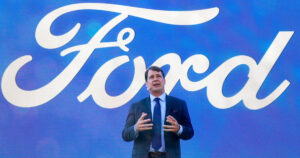 Ford Retreats from Electric Vehicle Push amid Unprecedented Losses