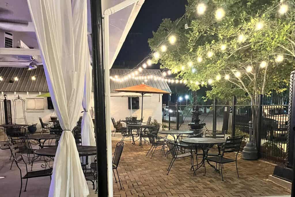 Bistro 55
