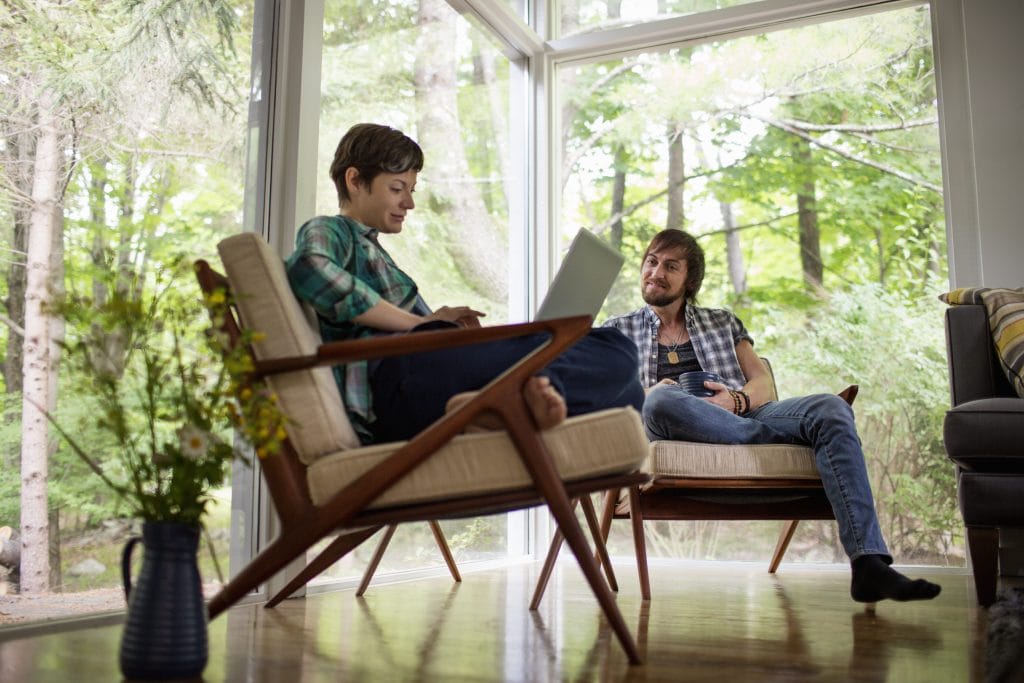 Elegant Sunrooms: Connecting Indoors and Outdoors
