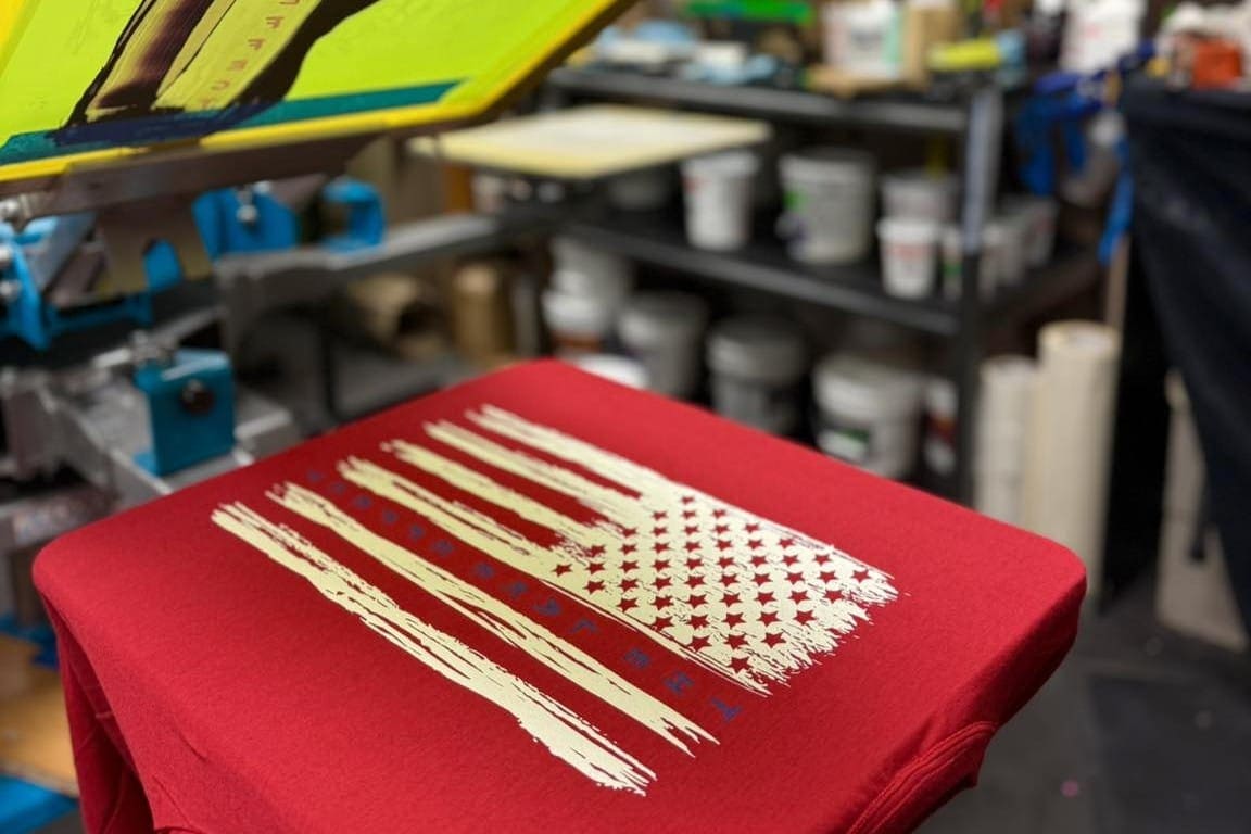 Screen printing in Slidell
