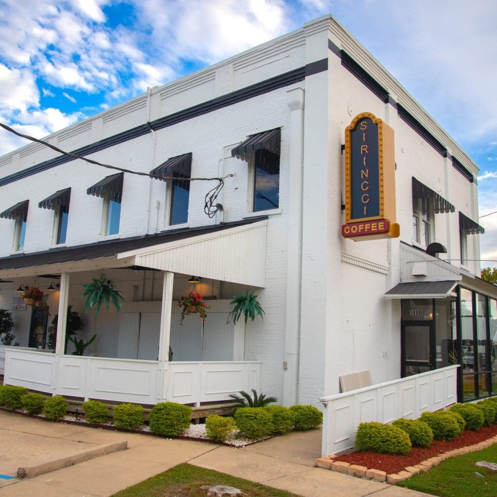 Sirrinci Coffee company Front Street location