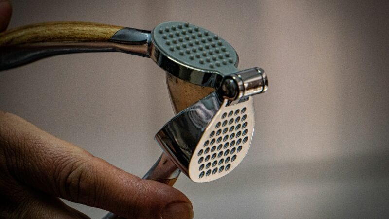 Best Garlic Presses in 2026: Durable, Easy-Clean Picks for Every Cook