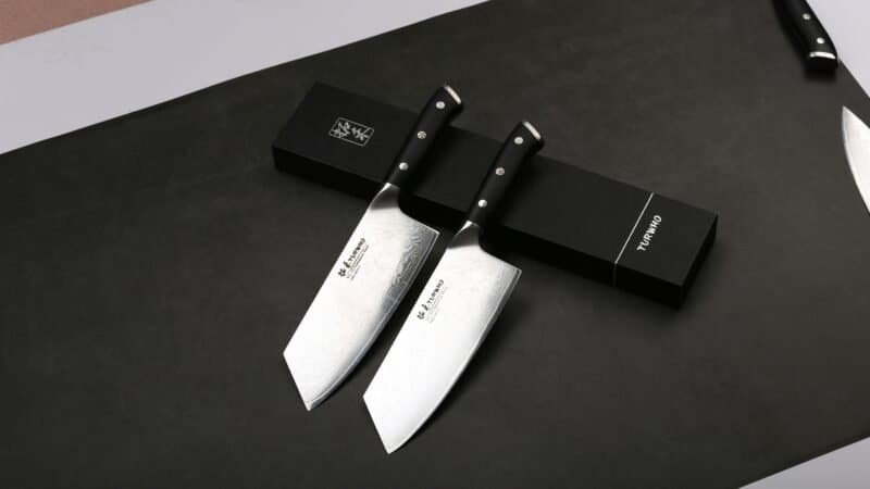 Chef Knife vs Santoku: Which All-Purpose Knife Is Right for You