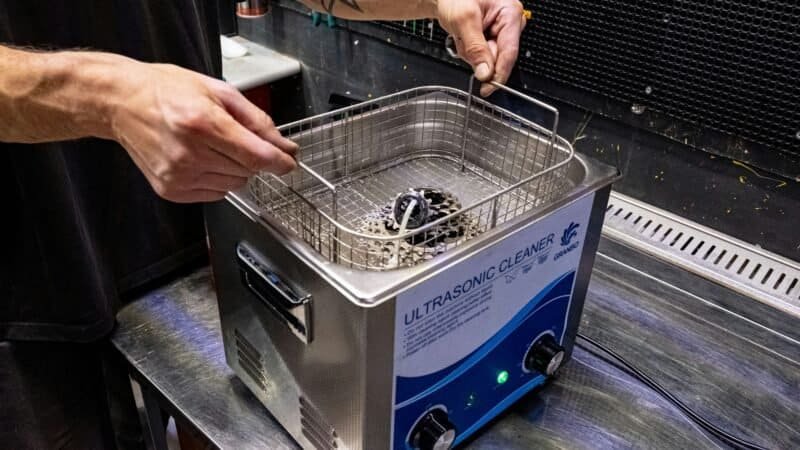 How to Clean a Deep Fryer the Right Way: Oil, Basket, and All