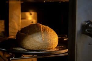 bread baking in home