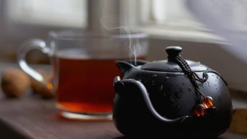 Teapot vs Tea Infuser: Which Should You Use?