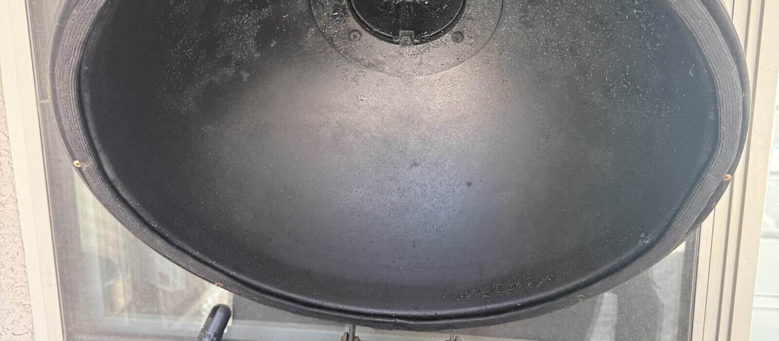 How to Clean a Kamado Grill: Home Grill Cleaning Guide