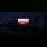 Can You Connect a Soundbar With Bluetooth: Pairing, Lag, and Trade-Offs