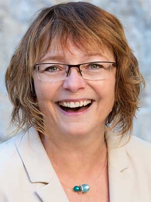 Unsere ausgezeichneten Trainer:innen 4 Unsere ausgezeichneten Trainer:innen 4