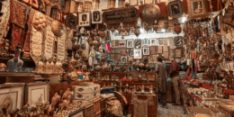 A Guide to Find Unique Souvenirs to Buy in Saudi Arabia