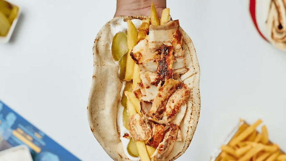 Shawarma spots in Riyadh are famous for on-the-go serves  – Credits: Barbar
