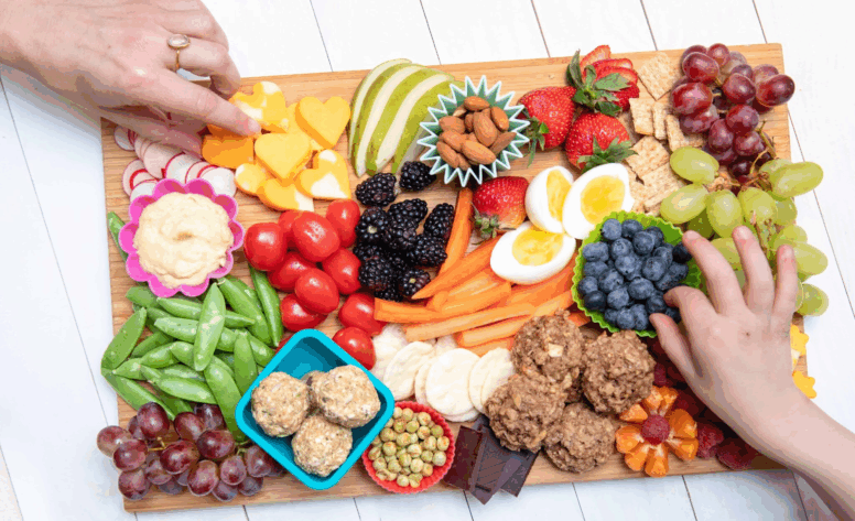 Healthy Snacking Habits in Saudi Arabia Are Changing & Here’s Why!