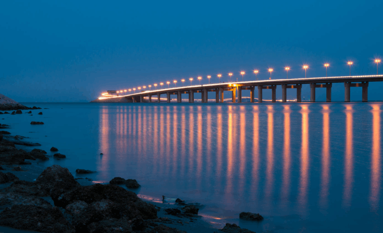 Bahrain and Saudi Arabia Soon to Be Connected by a New Smooth Sea Route