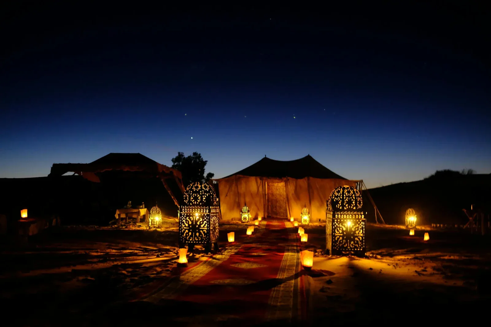 After Sunset in Saudi Arabia | The Iftar Tents and Bazaars Worth Your Time