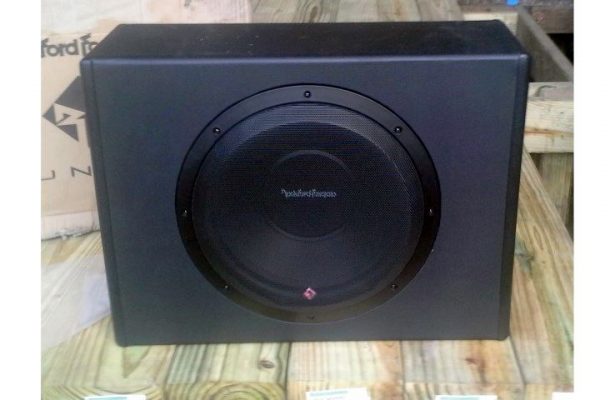 Rockford Fosgate P300-12 first image