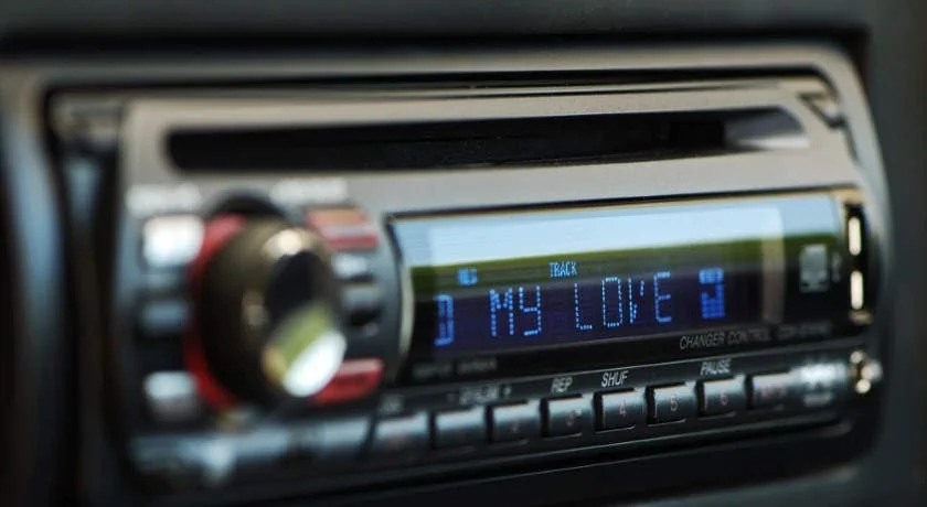 car stereo reviews page image