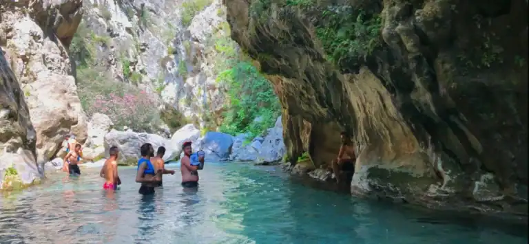 Akchour Private Tour