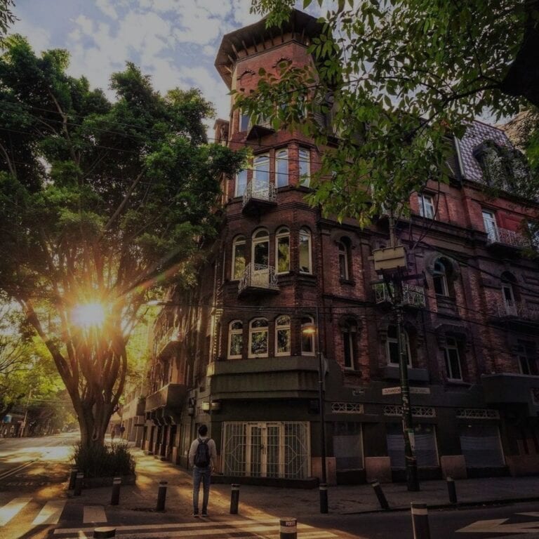 Where to stay in Roma and Condesa? Mexico City. Where to stay in Mexico City? Pros and cons Roma and Condesa