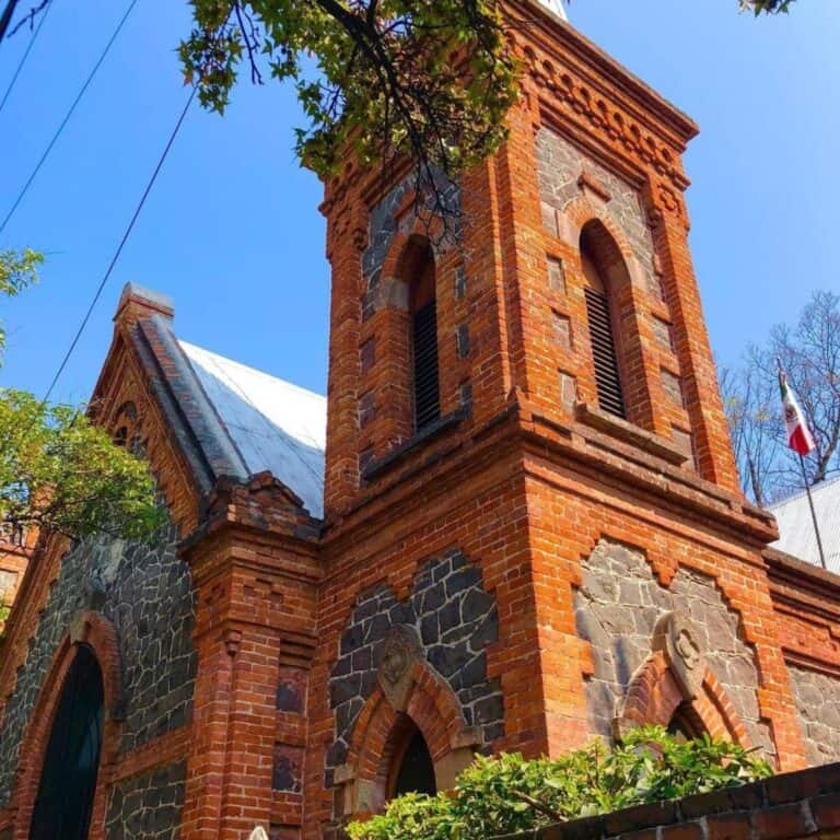 Where to stay in Roma and Condesa? Mexico City. Where to stay in Mexico City? Pros and cons Roma and Condesa, Coyoacan