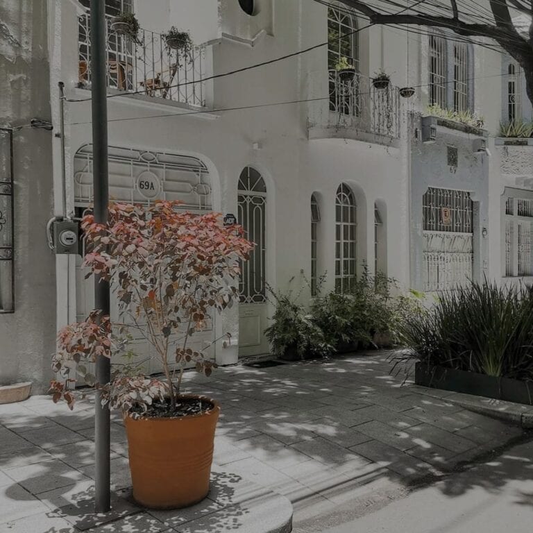Where to stay in Roma and Condesa? Mexico City. Where to stay in Mexico City? Pros and cons Roma and Condesa