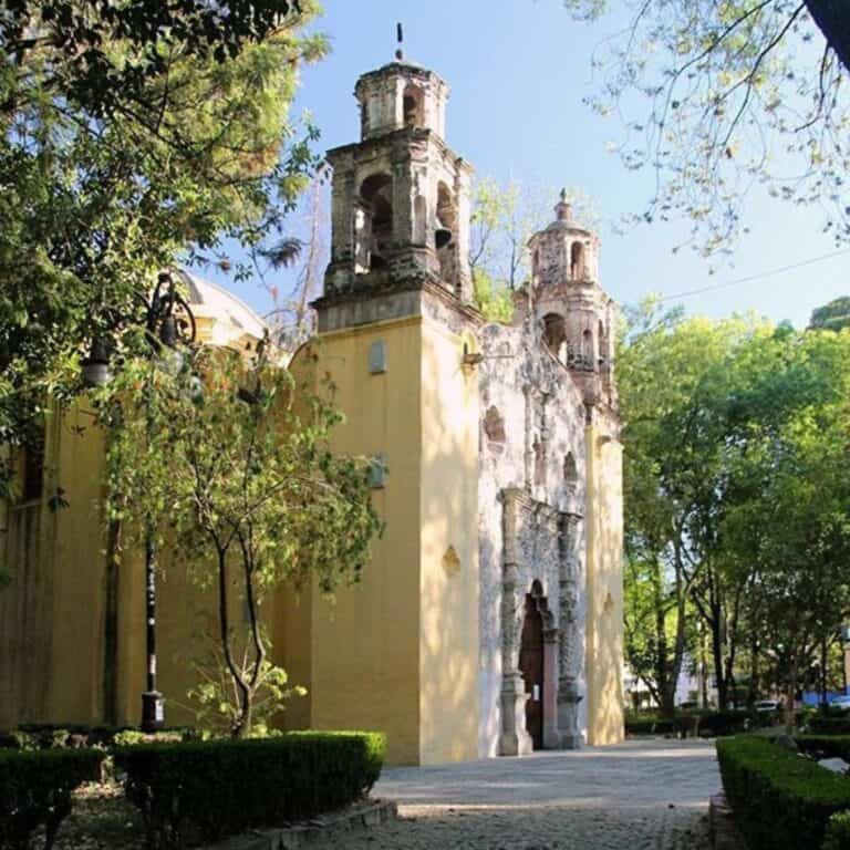 Where to stay in Roma and Condesa? Mexico City. Where to stay in Mexico City? Pros and cons Roma and Condesa, Coyoacan