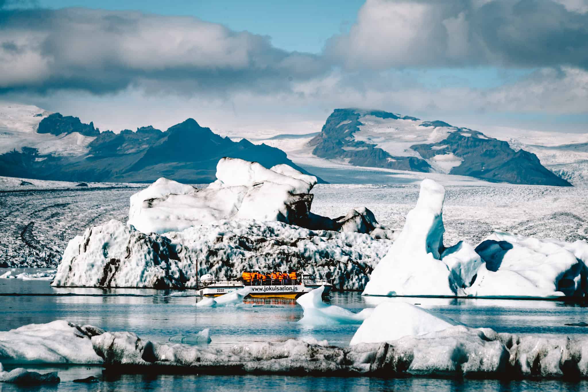Jökulsárlón lake boat tour - Iceland
