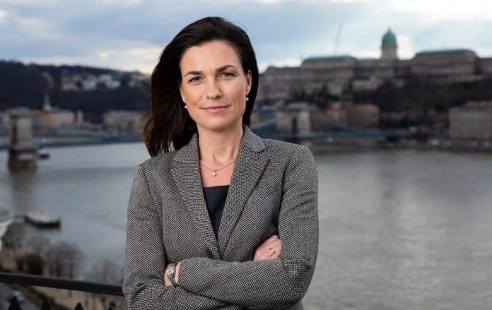 VARGA Judit