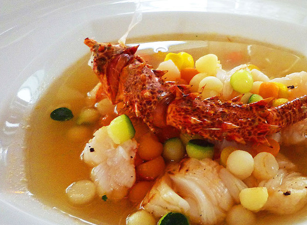 Image of gourmet meal and fine dining on a Hunter Valley Private Tour
