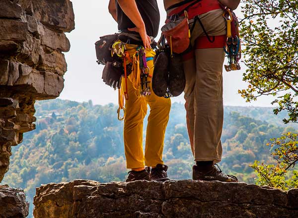 An adventure day absailing experience in the Blue Mountains private tour