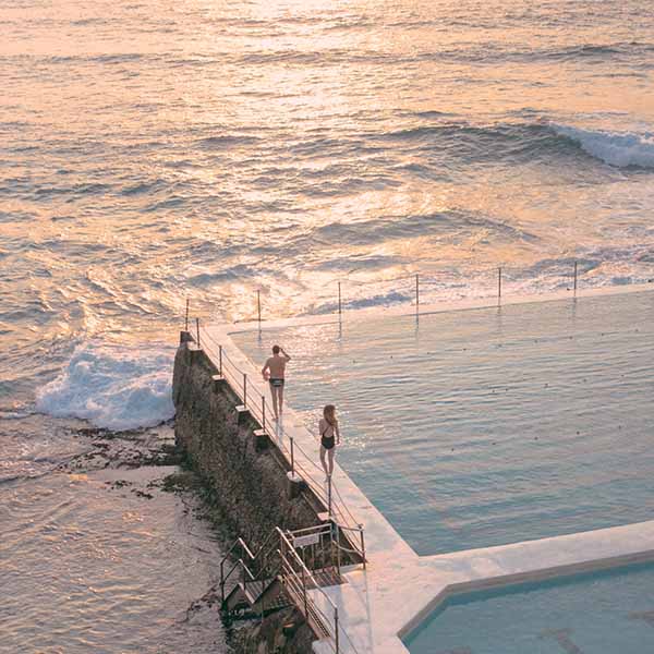 Icebergs Ocean pool at sunrise