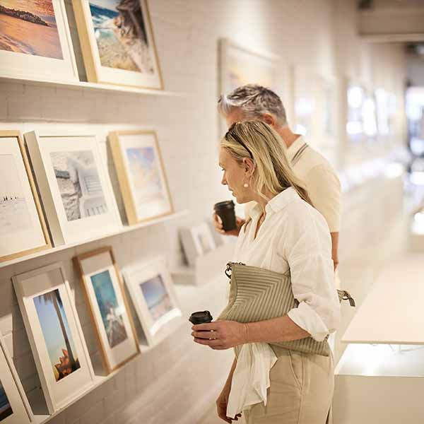 Aquabumps, a photographic art gallery in the heart of Bondi Sydney