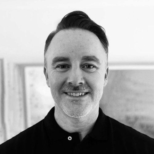 splendour tailored tours guide host matt