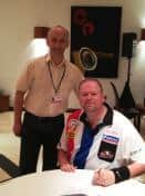 Barney signs with Unicorn for four more years