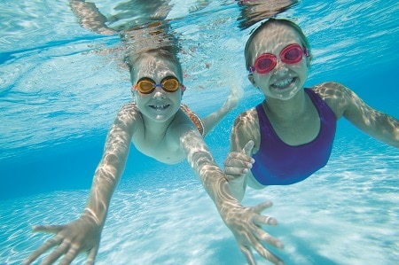 Sports governing bodies commit to greater strategic alliance with leisure sector