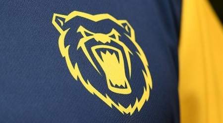 Warwickshire unveil new bamboo mix material for playing shirts