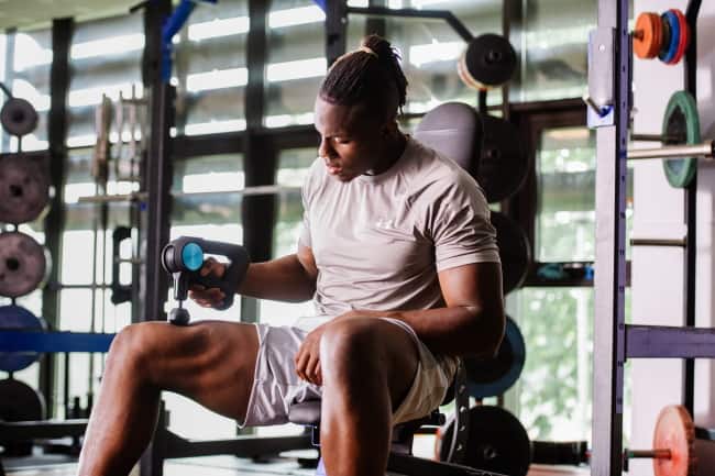 RUGBY UNION INTERNATIONAL PLAYER MARO ITOJE NAMED NEWEST THERABODY ATHLETE