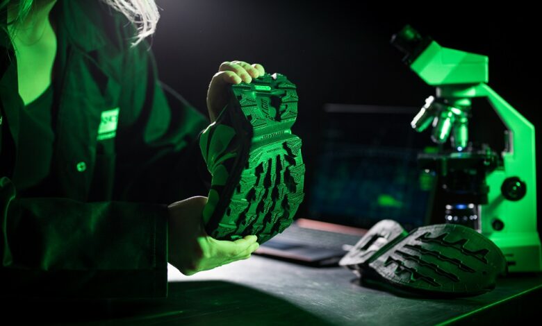 Pioneering Graphene partnership sets the standard