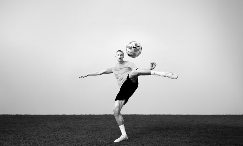 Erling Haaland signs with Nike
