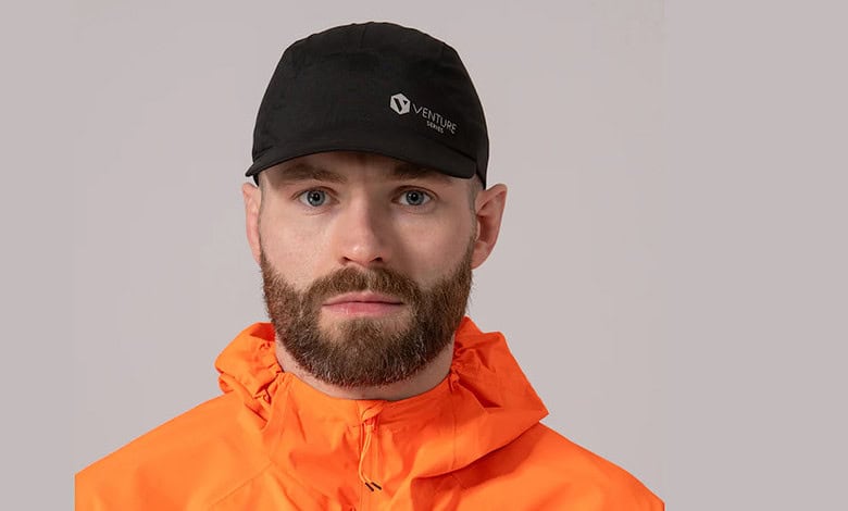 Mac in a Sac Ultralite - Running Cap - Black