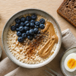 Petit dej équilibré recette bol porridge et accompagnements