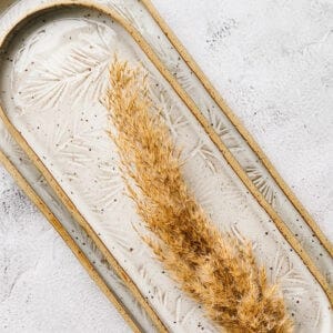 conifer-serving-tray